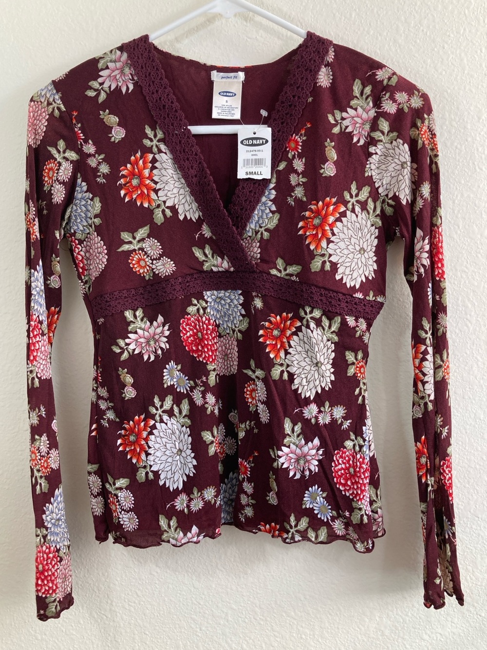 Old Navy Burgundy Floral Crochet Trim Wrap-Style Top Size S NWT